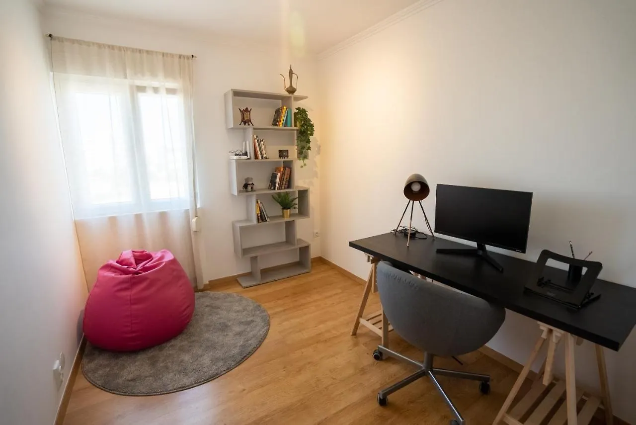 Olivais Apartment River View Лиссабон Португалия